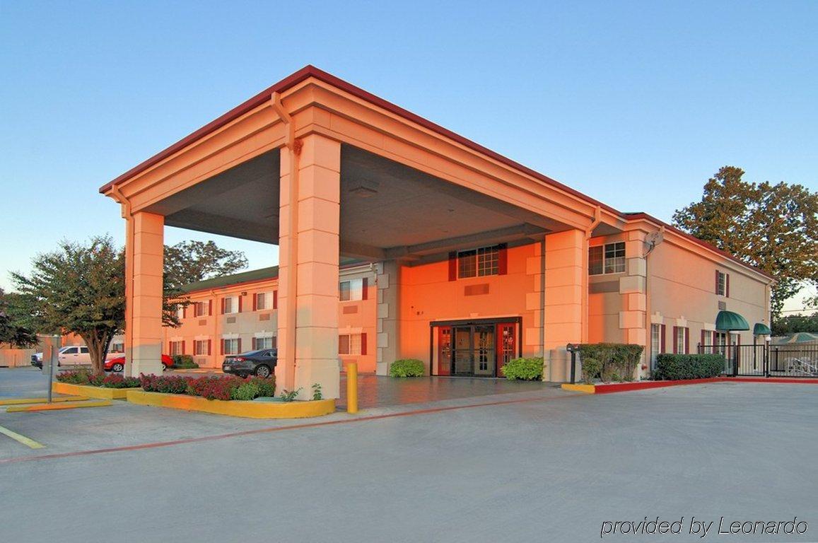 Best Western San Marcos Hotel Exterior photo