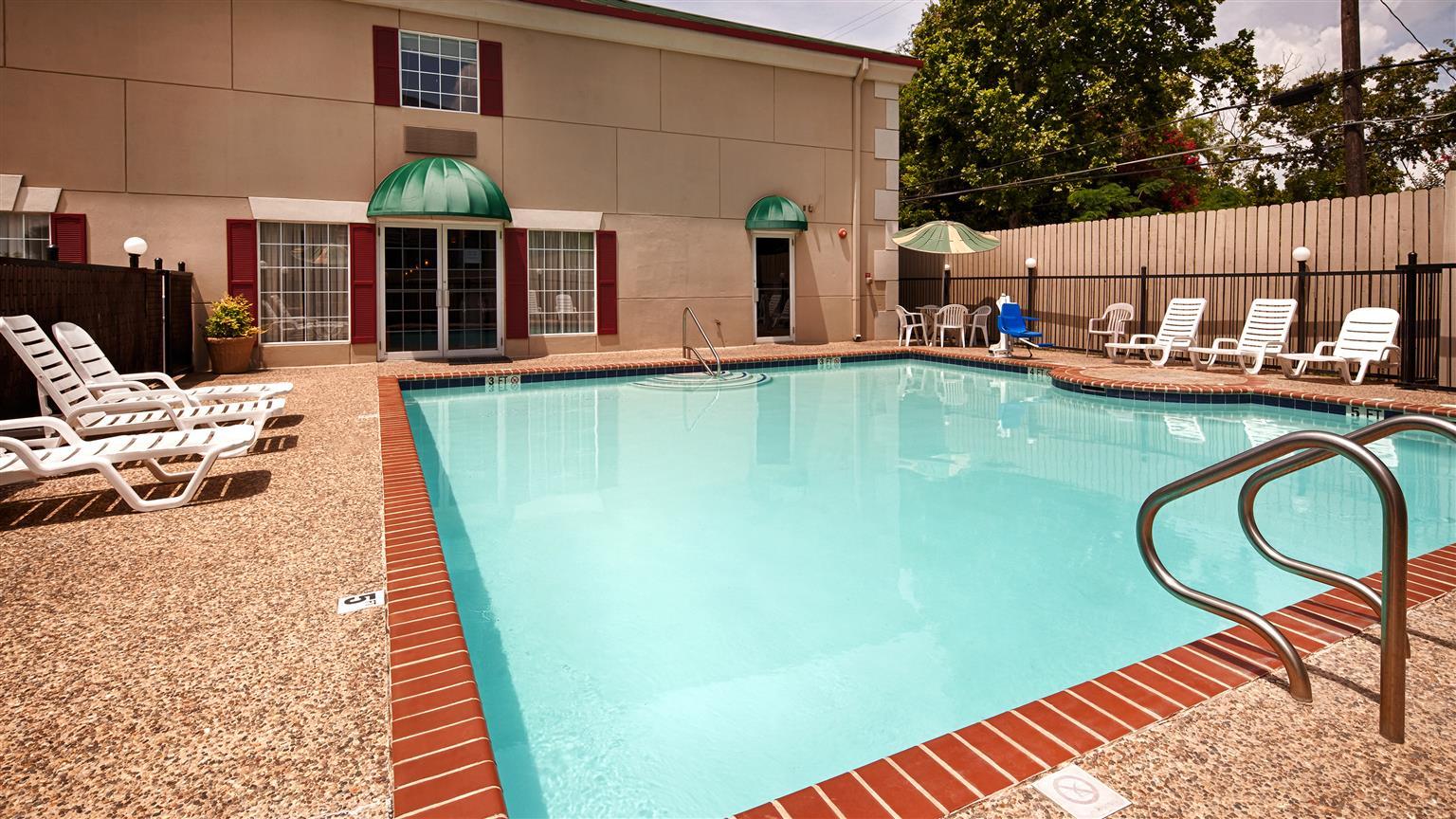 Best Western San Marcos Hotel Exterior photo